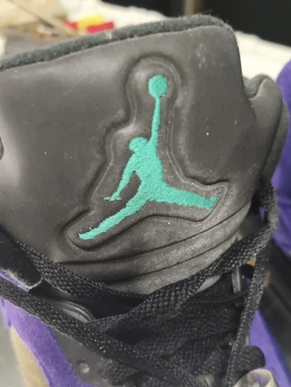 Men's 12 vibrant purple suede Nike Air Jordan 5 Retro 'Alternate Grape.